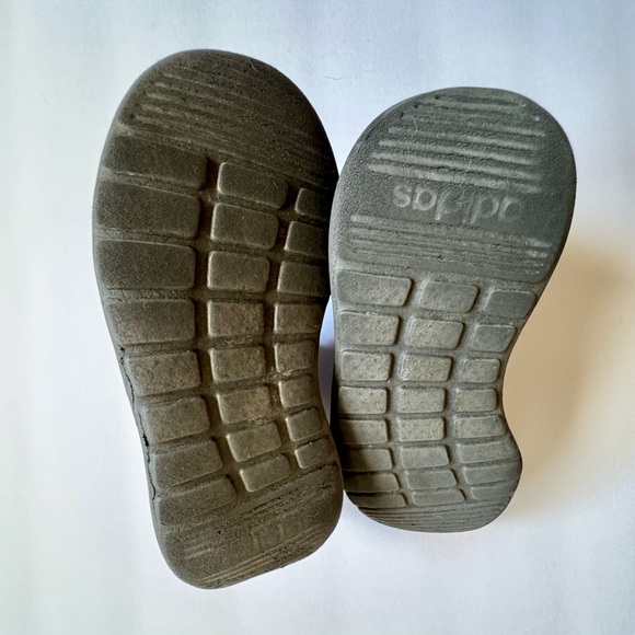 Adidas Kid Sneakers - Picture 6 of 6